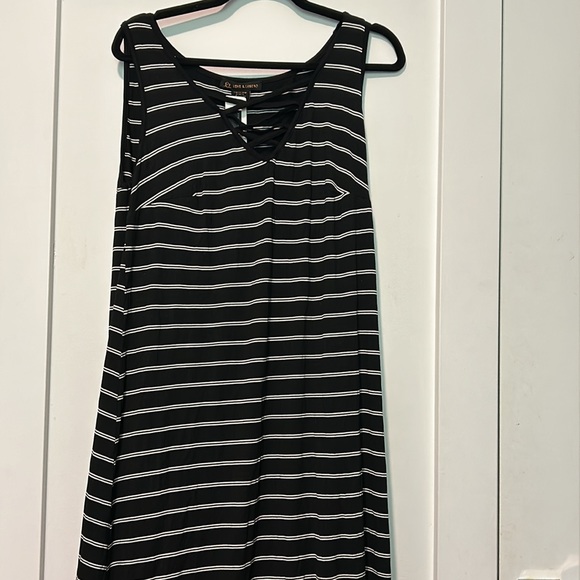 ๐ Love & Legend Black White Striped Sleeveless Maxi Dress X NWT New! - Picture 2 of 8